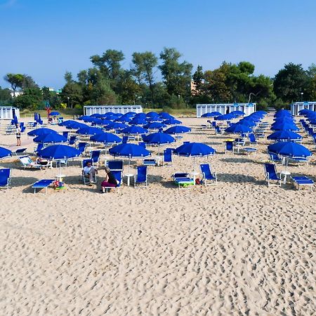 Residenza Al Parco Aparthotel Bibione Exterior foto