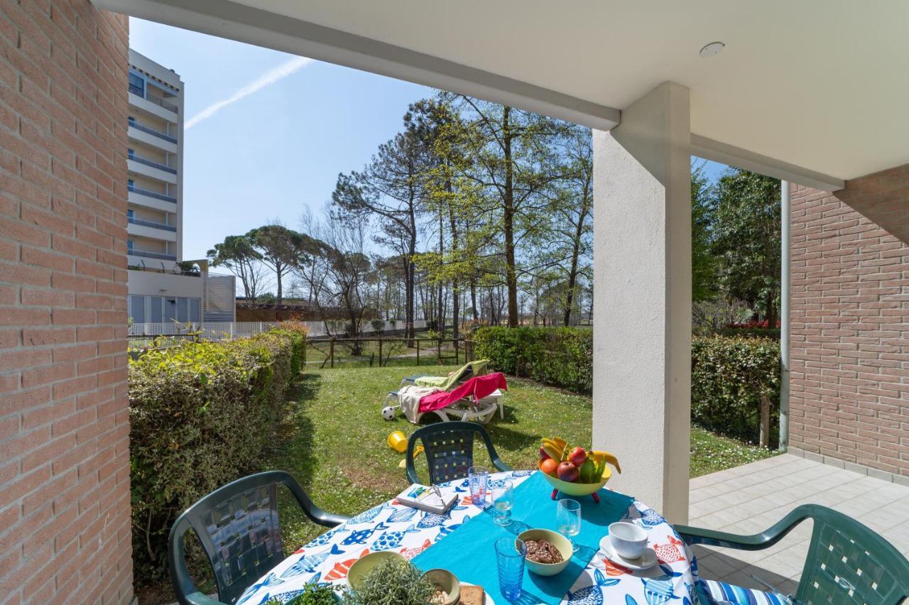Residenza Al Parco Aparthotel Bibione Exterior foto
