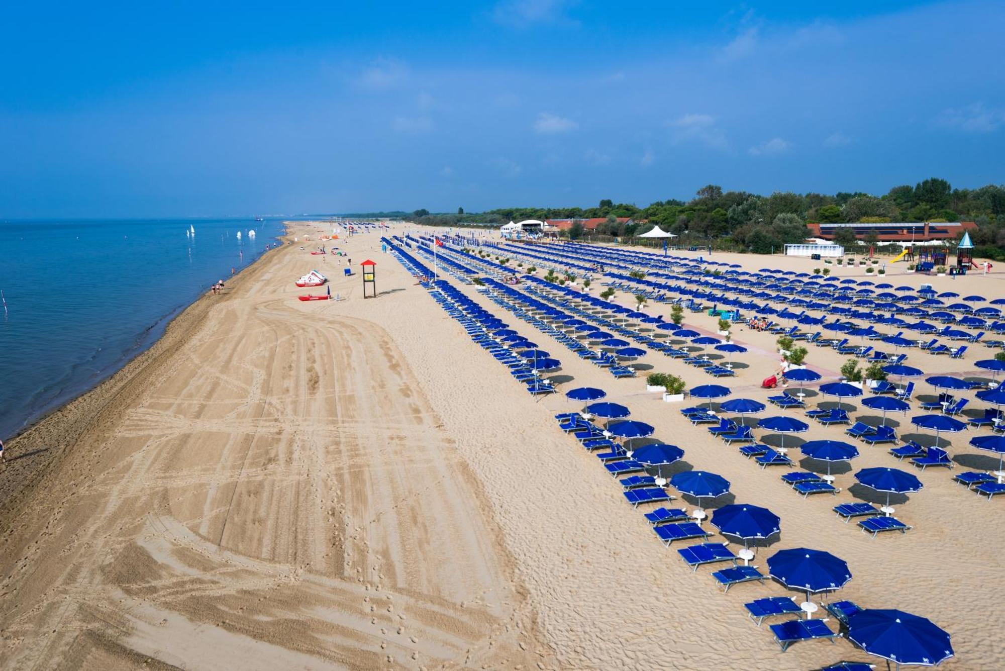Residenza Al Parco Aparthotel Bibione Exterior foto